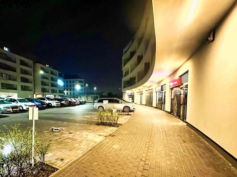 Klimatyczna Hotelowa Kawalerka Apartament Warszawa